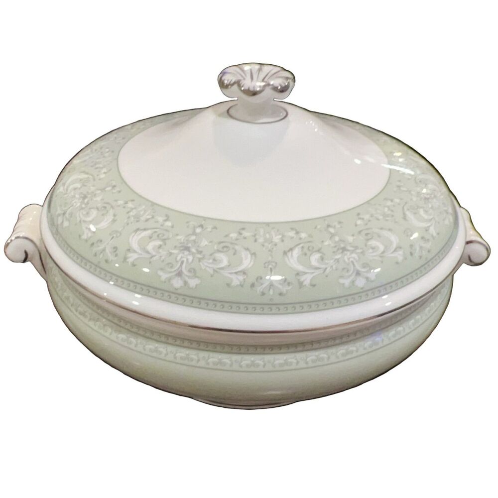 Wedgwood Millennium Tureen Fine China White Sage Green Juliet Pattern